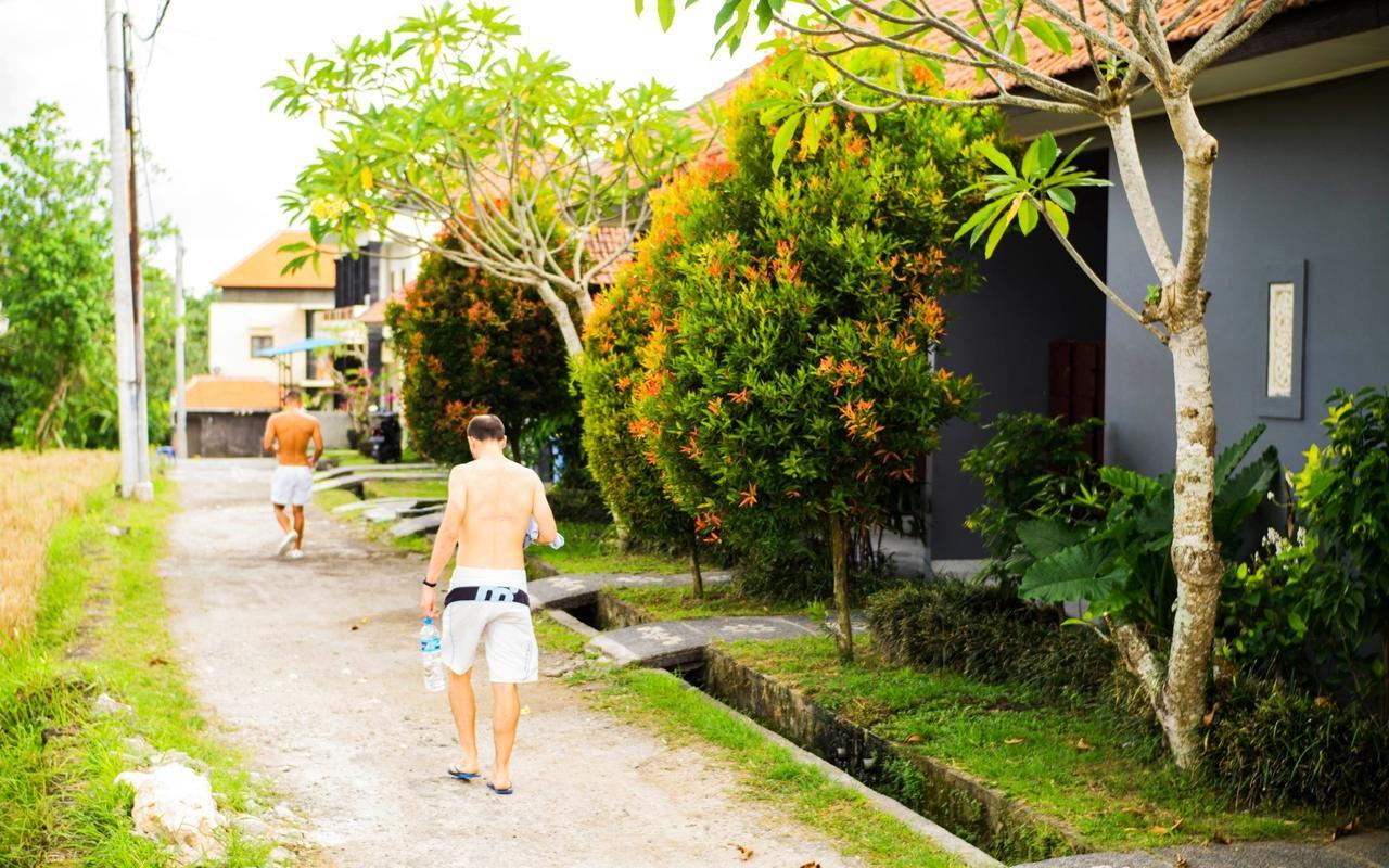 Canggu Beach Hostel Dış mekan fotoğraf